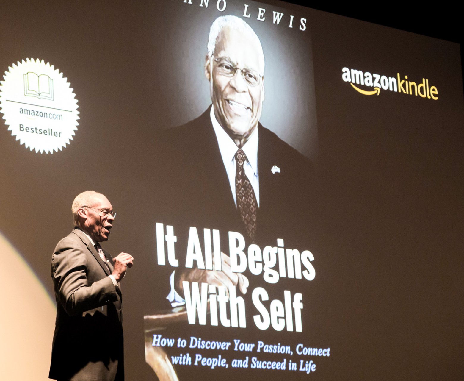 A keynote address on campus, Perfectionshoots university event photography
