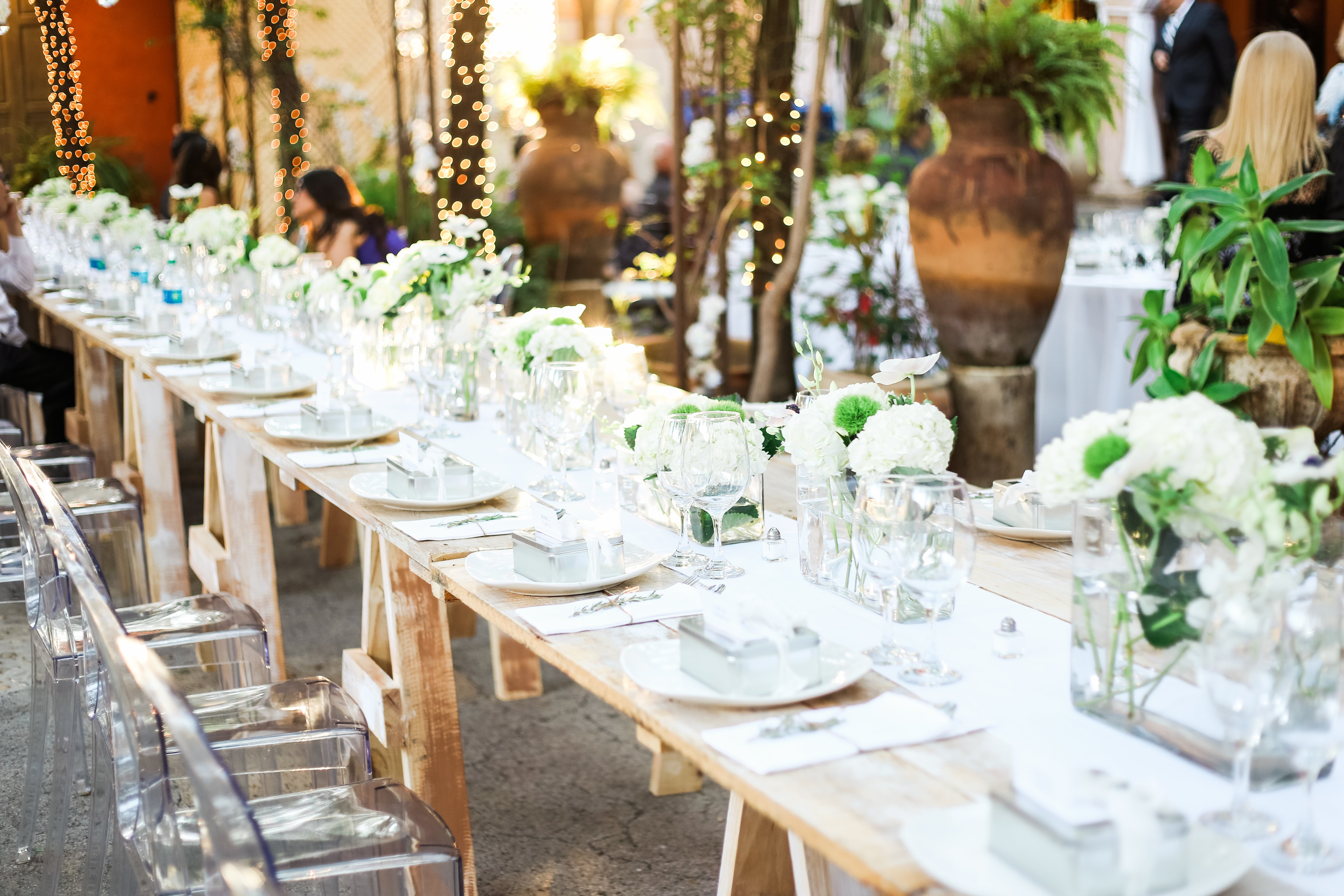 details-from-an-outdoor-wedding-2022-11-02-04-06-12-utc